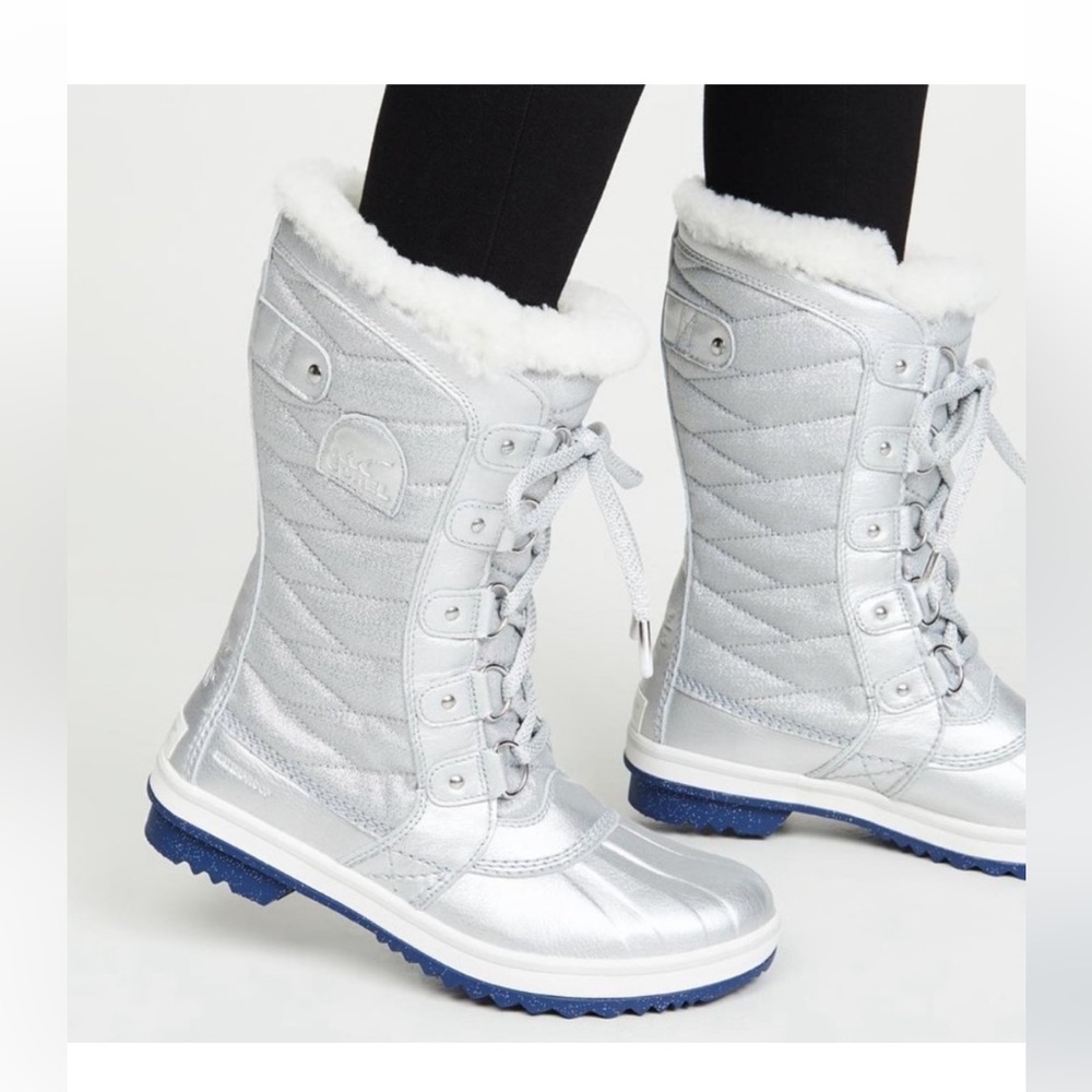 New Women Sorel X Disney Frozen Tofino II Waterproof Snow Boot 6 eu 36 Silver